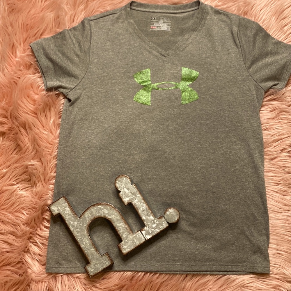 Under Amour Heat Gear Loose XL Youth